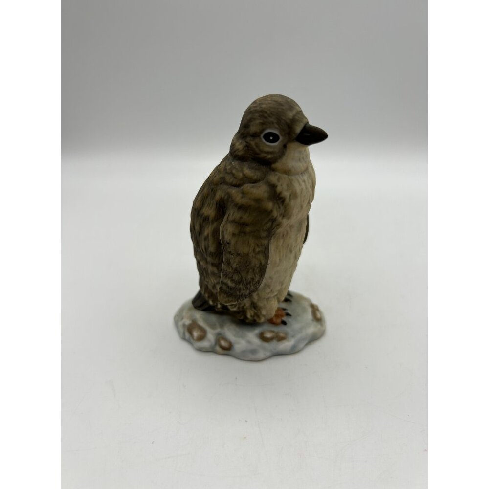 Vintage Baby Animals of the World Porcelain Penguin Figurine Linda K. Powell Tai - Picture 4 of 7